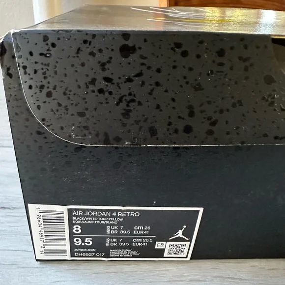Nike Black and Yellow Athletic Shoes
